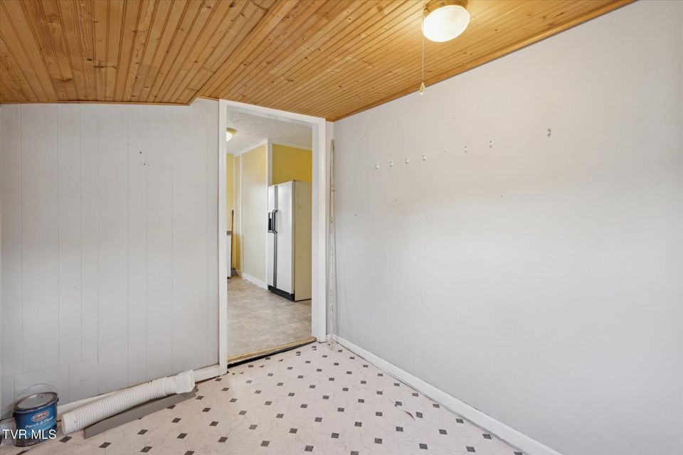 Photo #16: 1320 Mimosa Drive