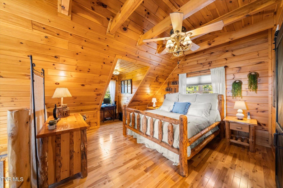 Photo #21: 1560 Starwood Way