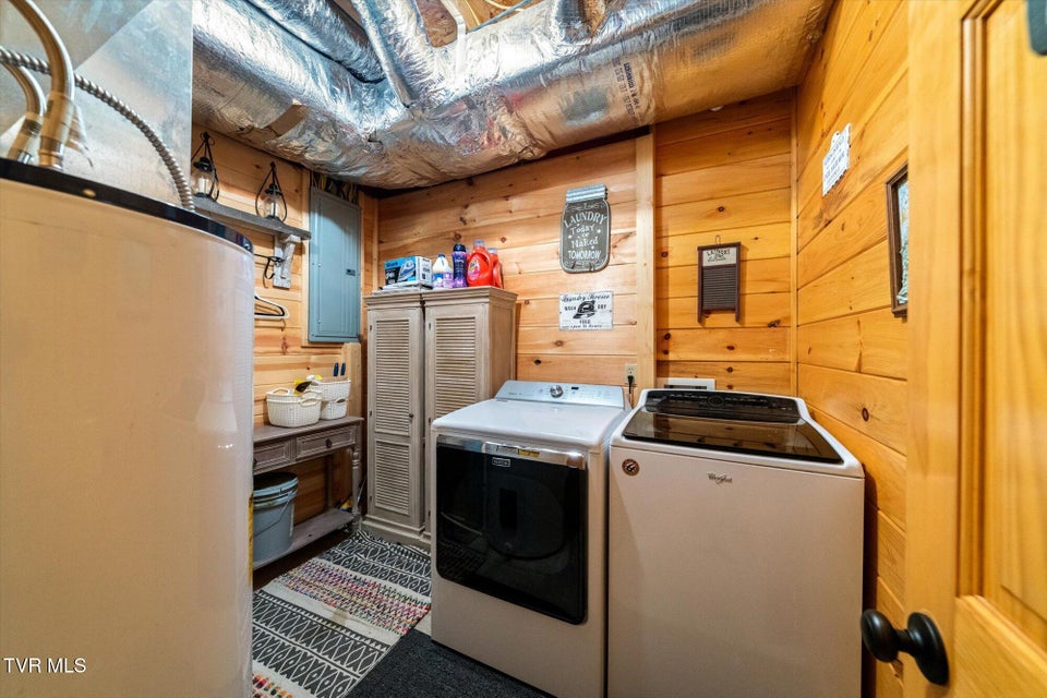 Photo #31: 1560 Starwood Way