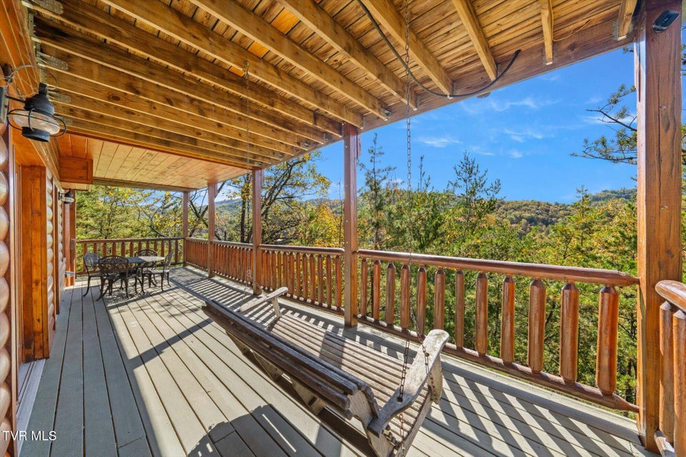 Photo #32: 1560 Starwood Way