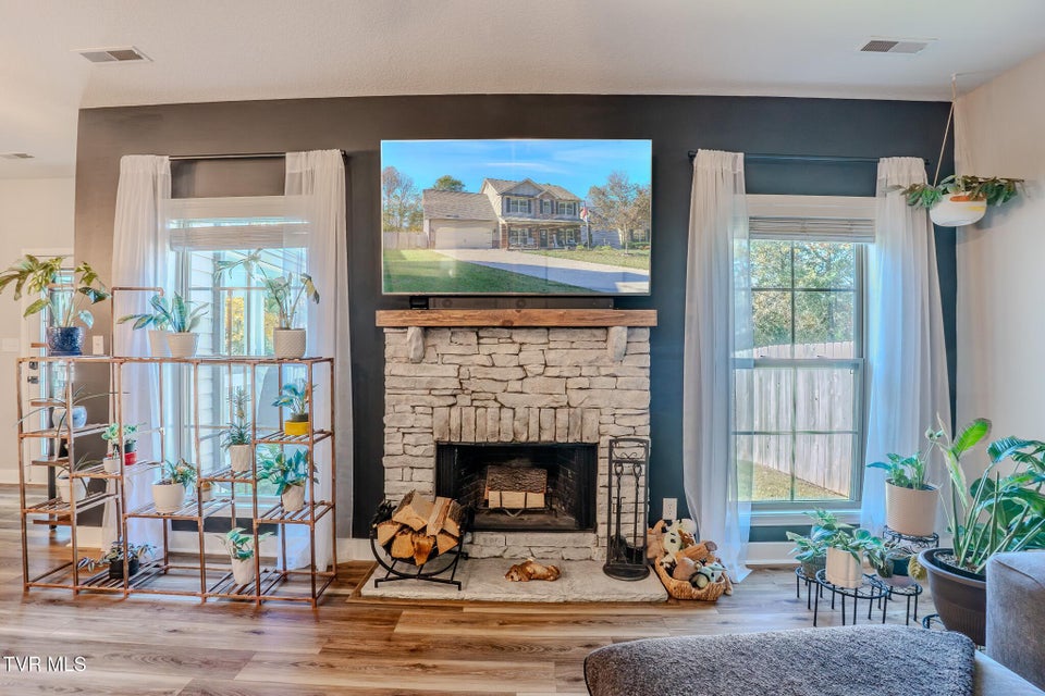 Photo #9: 7159 Grizzly Creek Lane