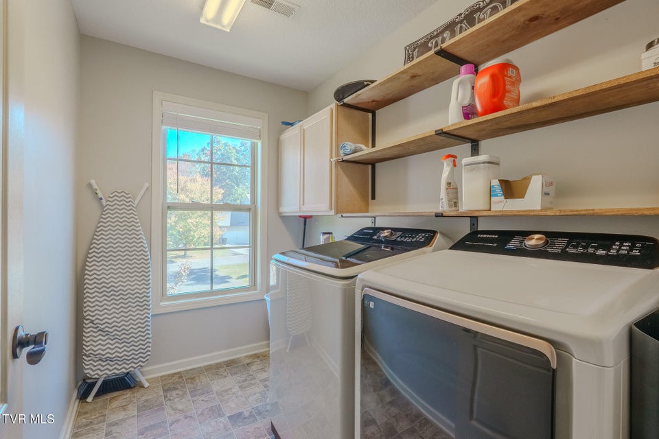 Photo #28: 7159 Grizzly Creek Lane