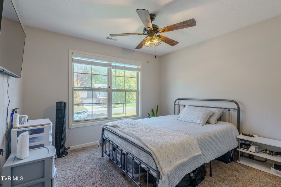 Photo #35: 7159 Grizzly Creek Lane