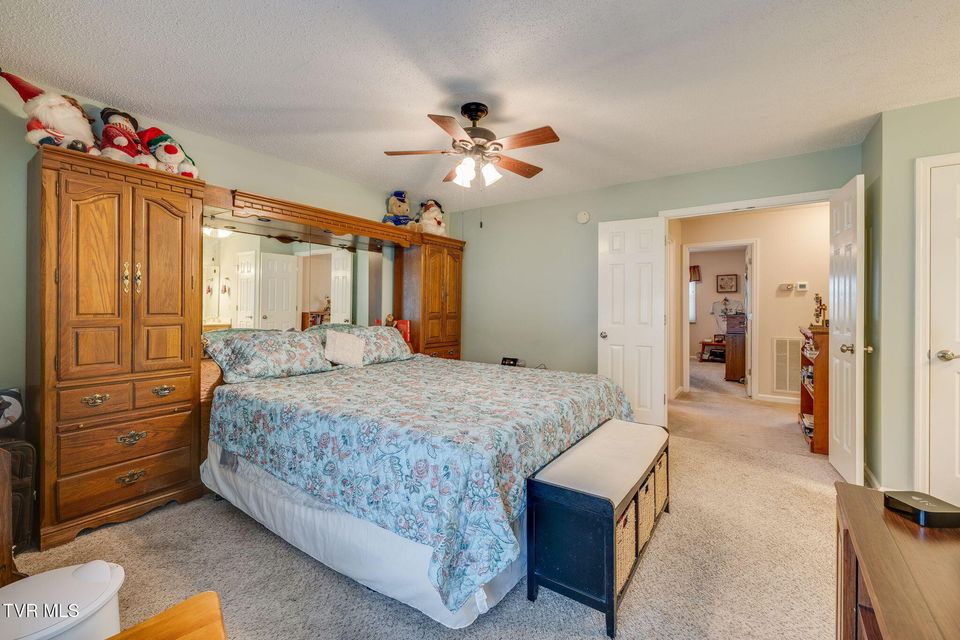 Photo #18: 4116 Bradford Lane