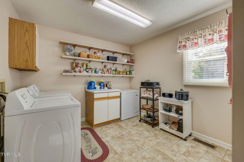 Photo #27: 4116 Bradford Lane