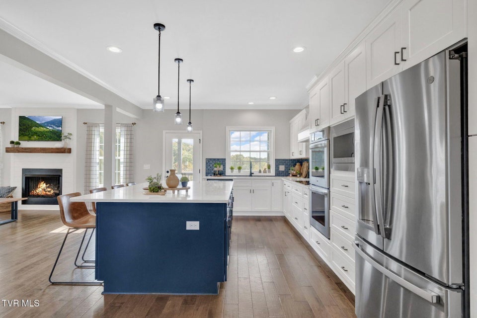 Photo #10: 3324 Cottage Green Court