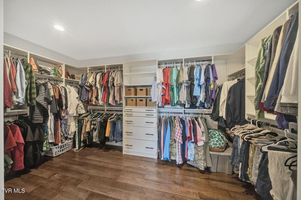 Photo #42: 3324 Cottage Green Court