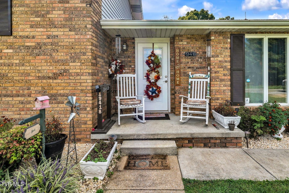 Photo #20: 19418 Brandywine Road