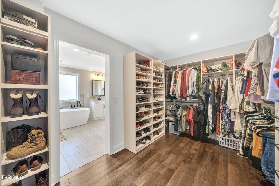 Photo #41: 3324 Cottage Green Court