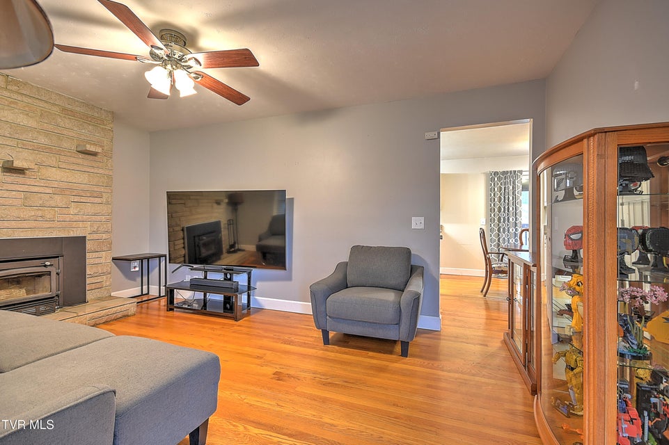 Photo #5: 312 Merman Road Road