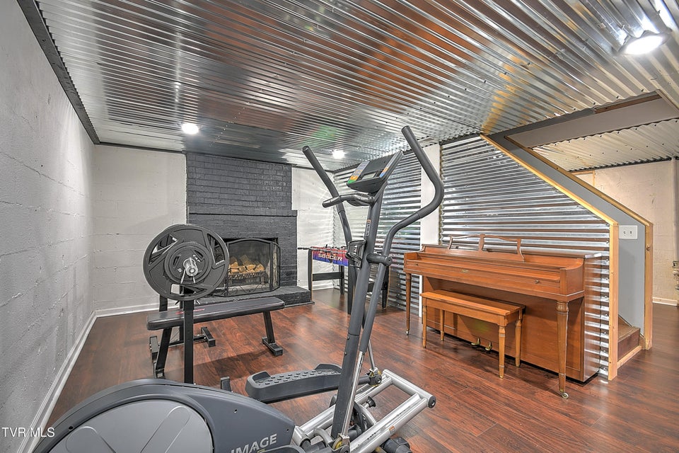 Photo #32: 312 Merman Road Road