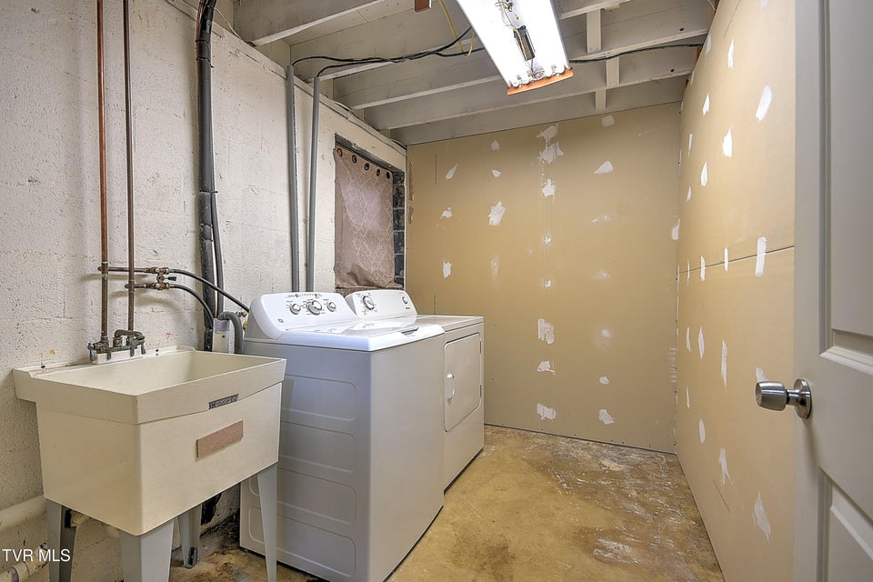 Photo #39: 312 Merman Road Road