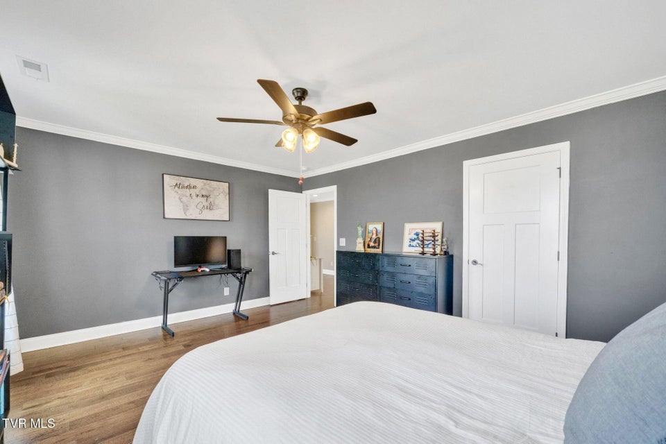 Photo #46: 3324 Cottage Green Court