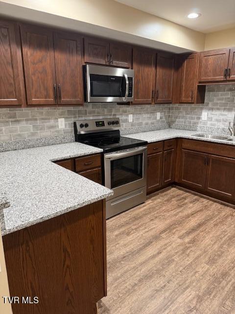 Photo #4: 660 Jena Beth Drive