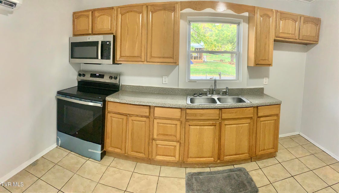 Photo #10: 192 Old Charity Hill Road