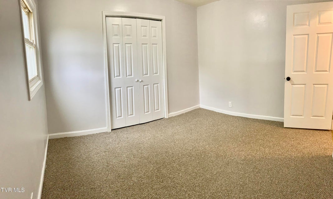 Photo #18: 192 Old Charity Hill Road