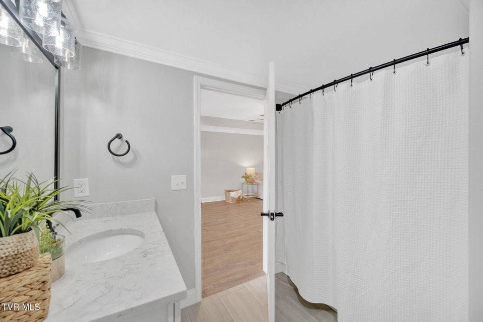 Photo #56: 3324 Cottage Green Court