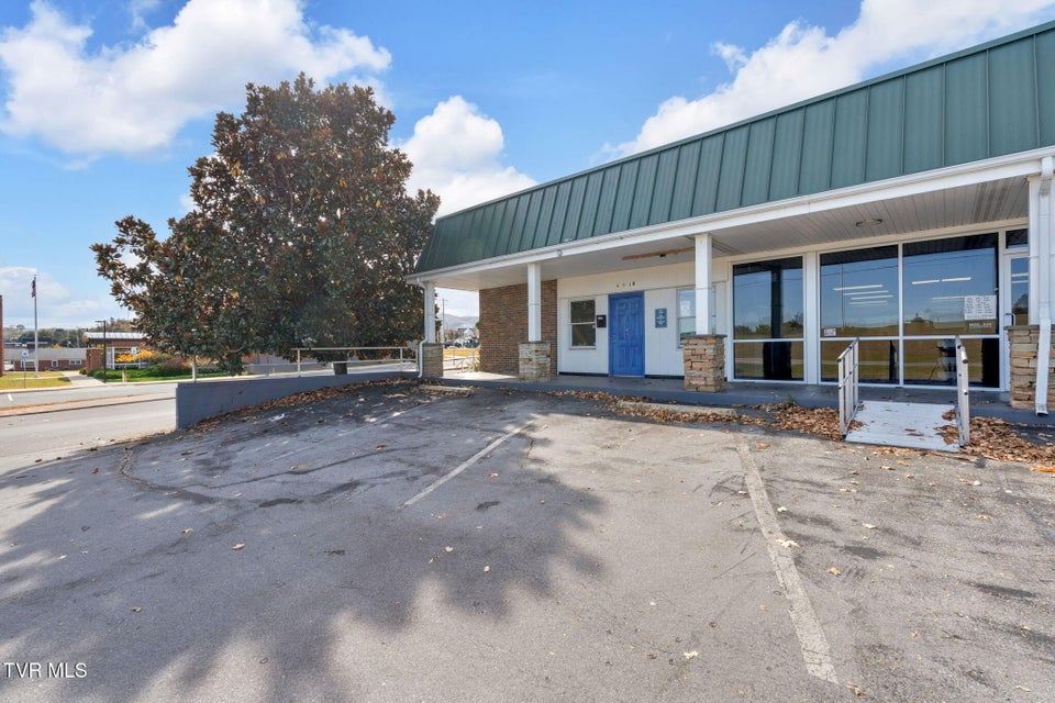 Photo #18: 401a Elm Street