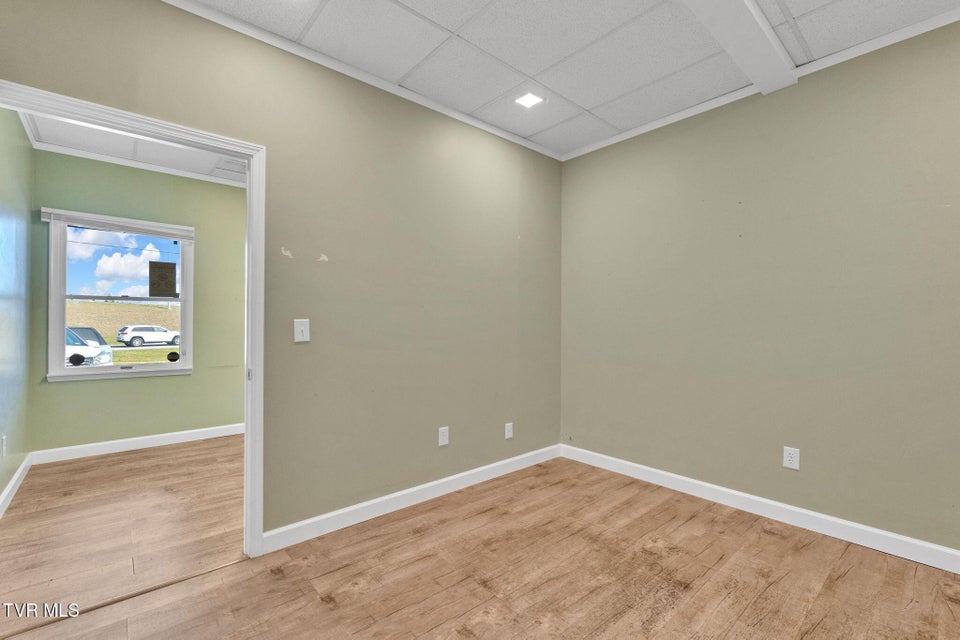 Photo #9: 401a Elm Street