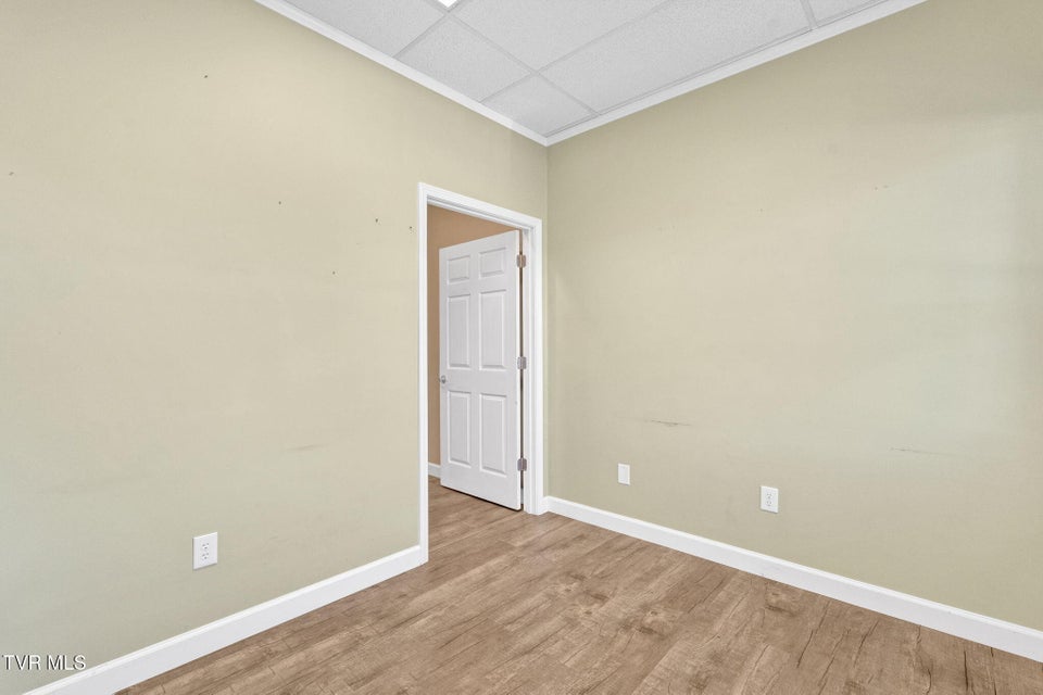 Photo #10: 401a Elm Street