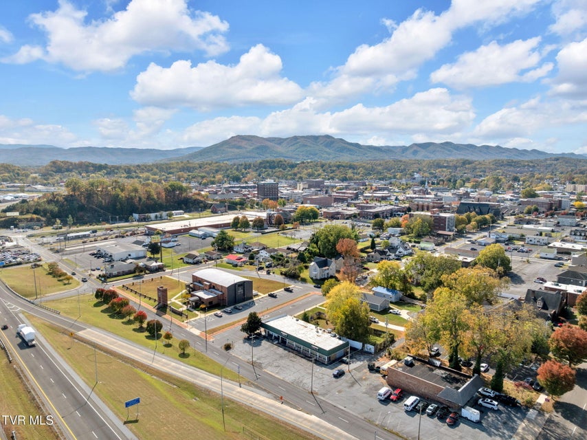 Photo #37: 401 Elm Street