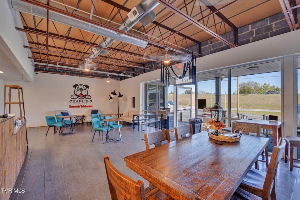 Photo #19: 401 Elm Street