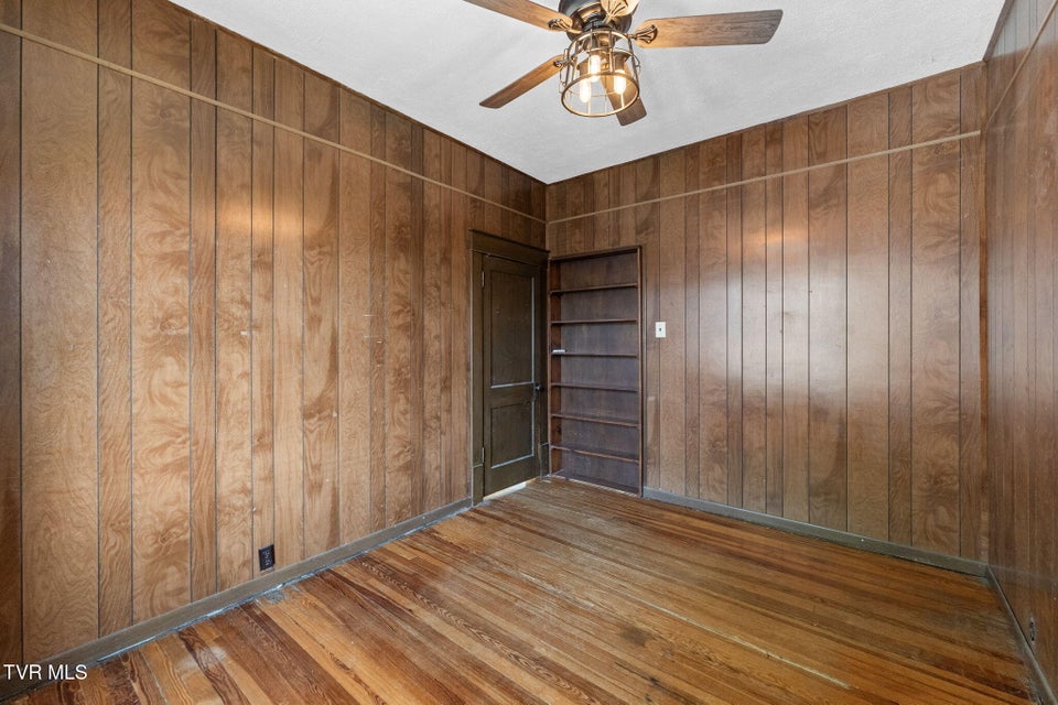 Photo #15: 1023 Arlington Avenue