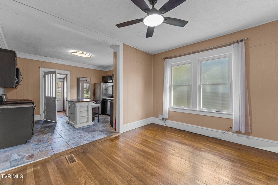 Photo #21: 1023 Arlington Avenue