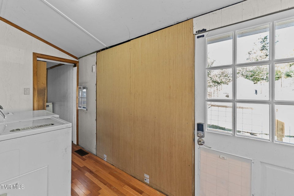 Photo #30: 1023 Arlington Avenue