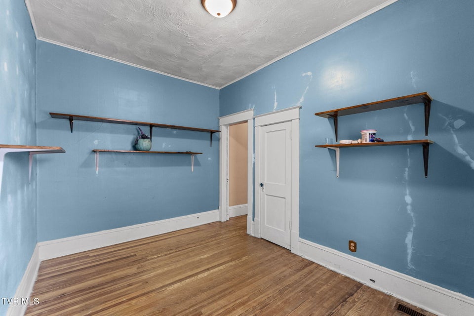 Photo #16: 1023 Arlington Avenue