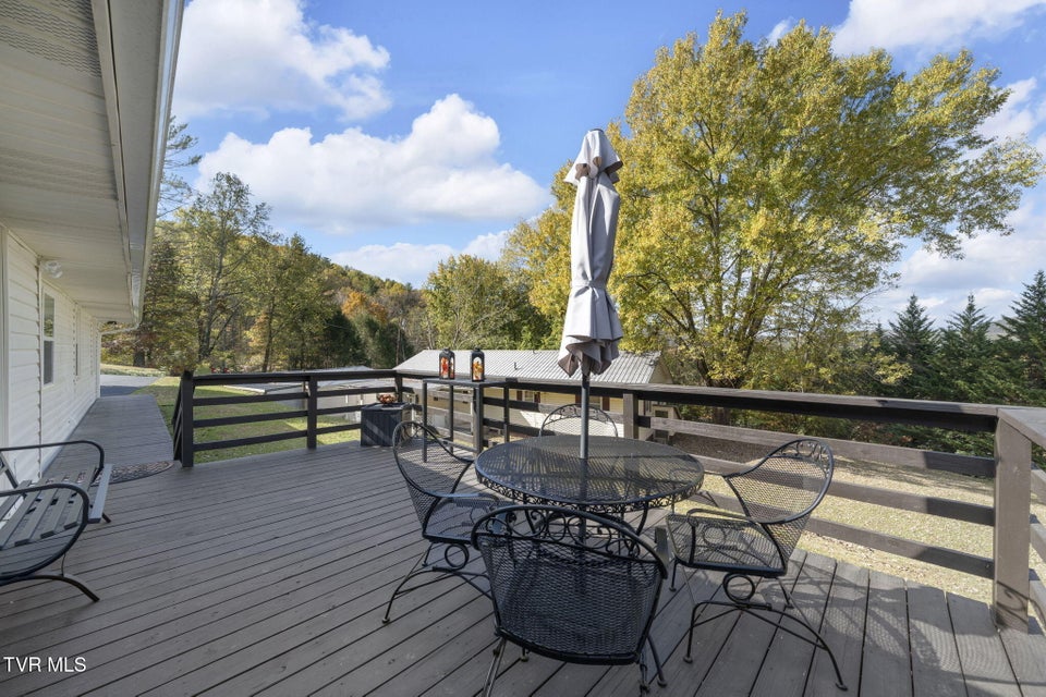 Photo #47: 106 Hasty Boulevard