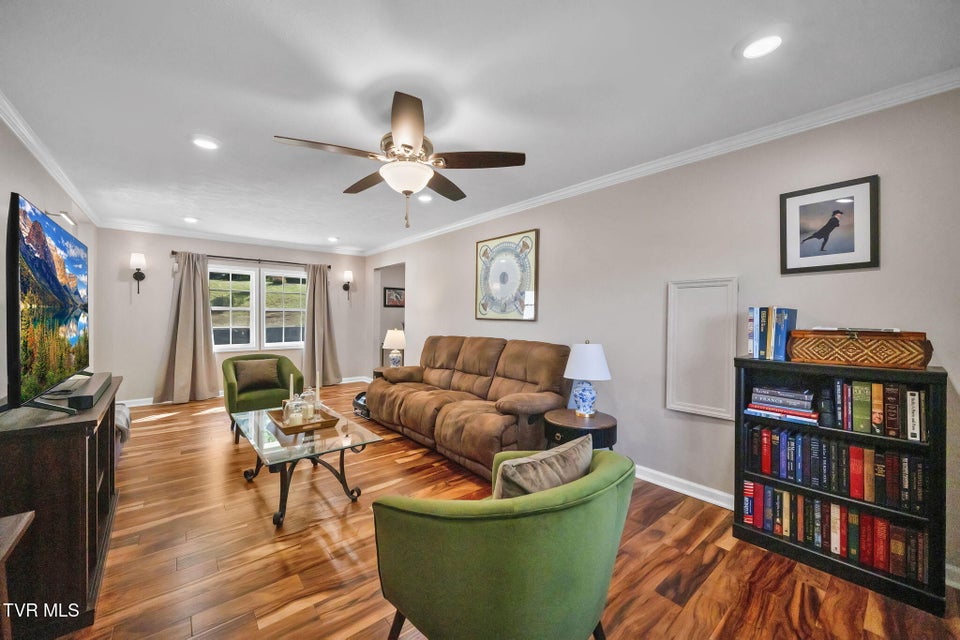 Photo #19: 106 Hasty Boulevard