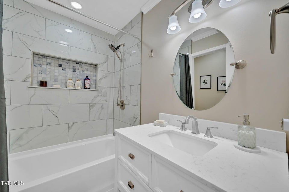 Photo #41: 106 Hasty Boulevard