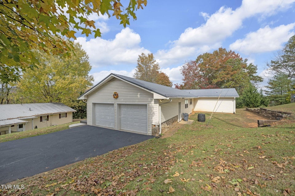 Photo #48: 106 Hasty Boulevard