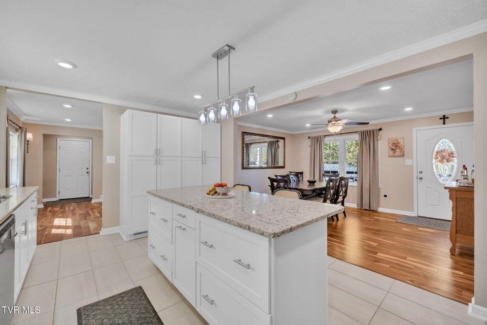 Photo #8: 106 Hasty Boulevard