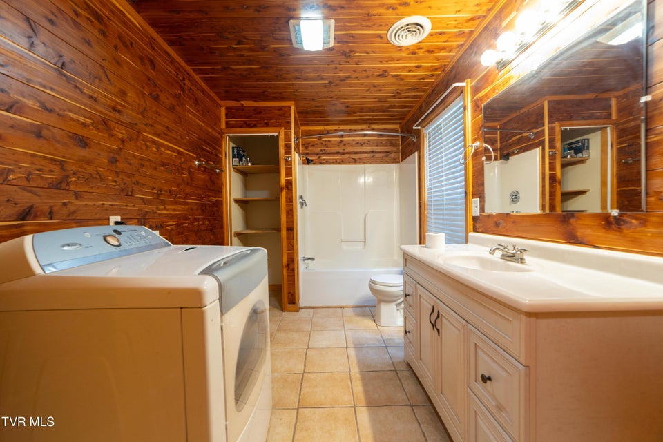 Photo #14: 2153 Old State Route 34 