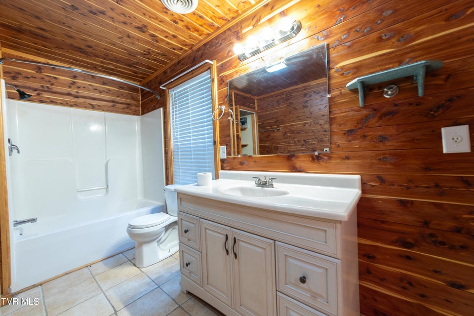 Photo #15: 2153 Old State Route 34 