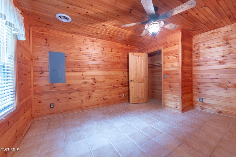 Photo #16: 2153 Old State Route 34 