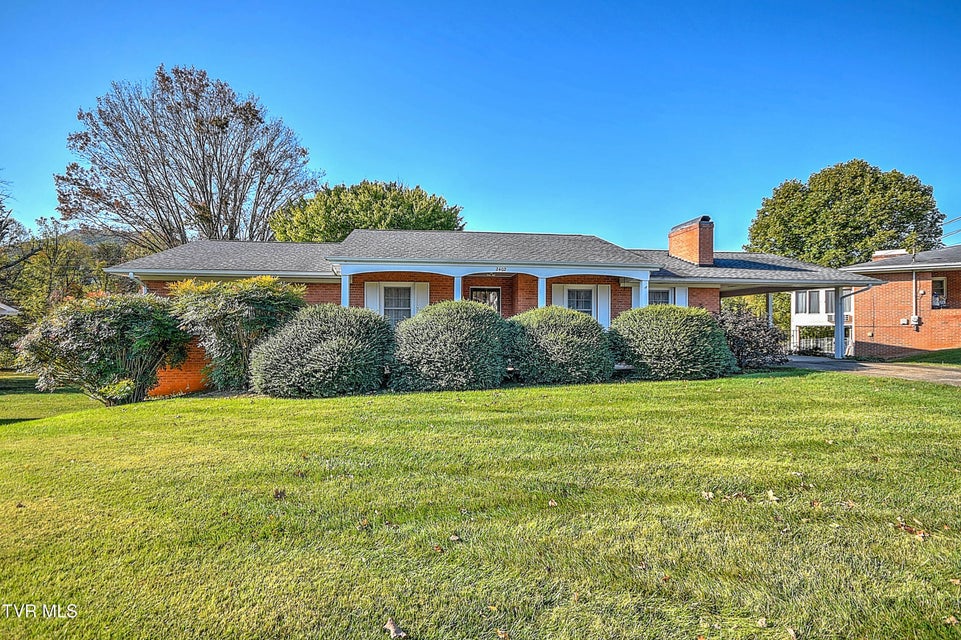 Photo #38: 2402 Circleview Drive