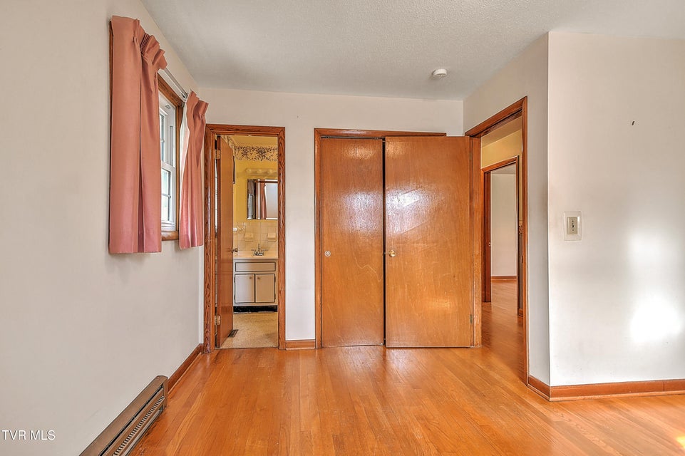 Photo #16: 2402 Circleview Drive