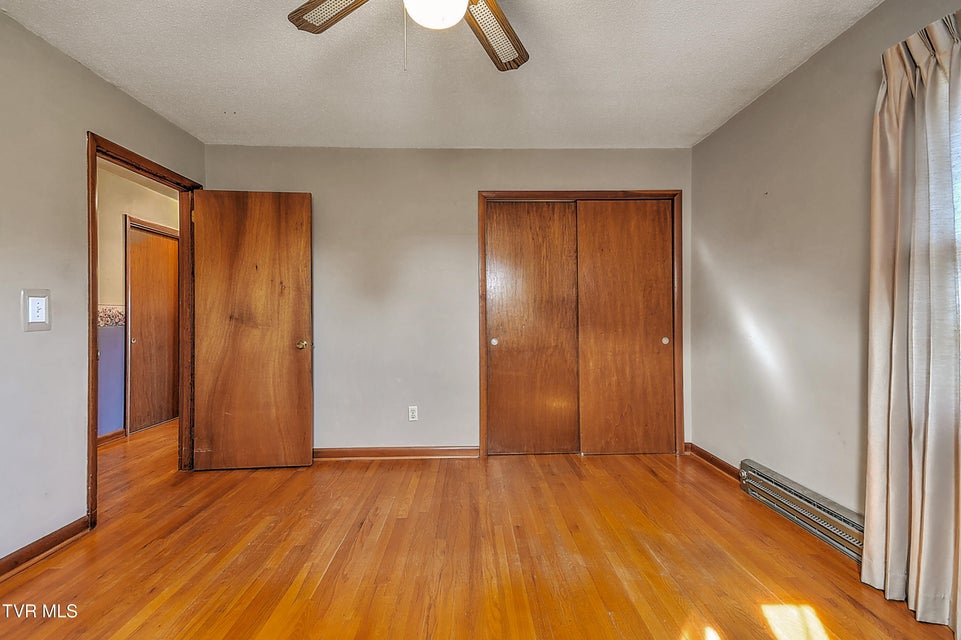 Photo #24: 2402 Circleview Drive