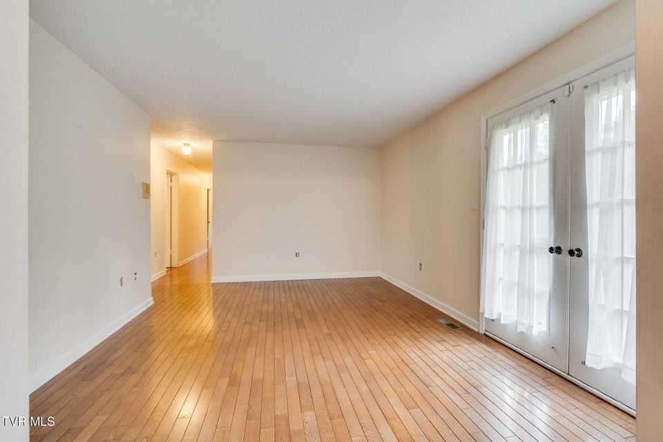 Photo #7: 311 Beulah Park Drive