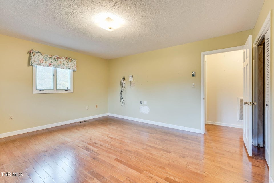 Photo #16: 311 Beulah Park Drive