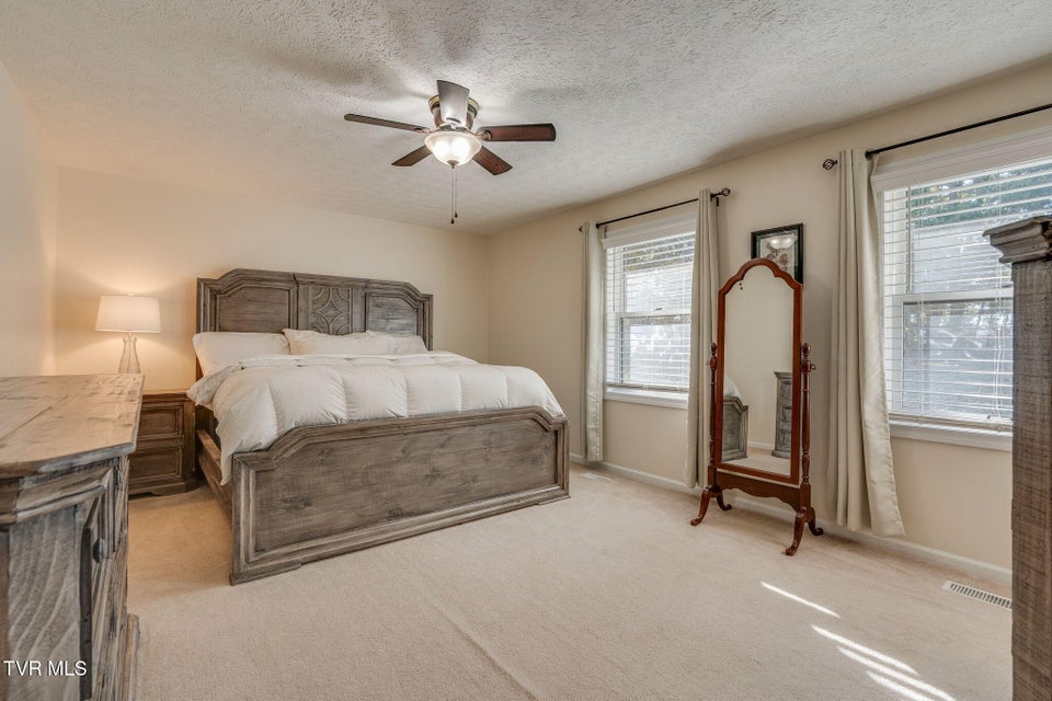 Photo #13: 2316 Colonial View Road