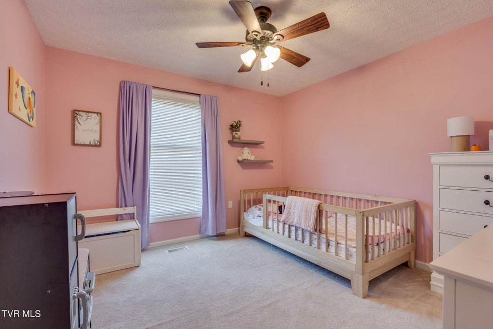 Photo #18: 2316 Colonial View Road