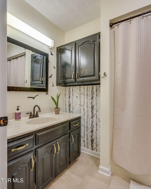 Photo #20: 2316 Colonial View Road