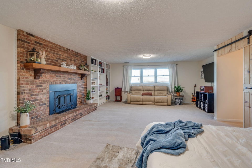 Photo #21: 2316 Colonial View Road