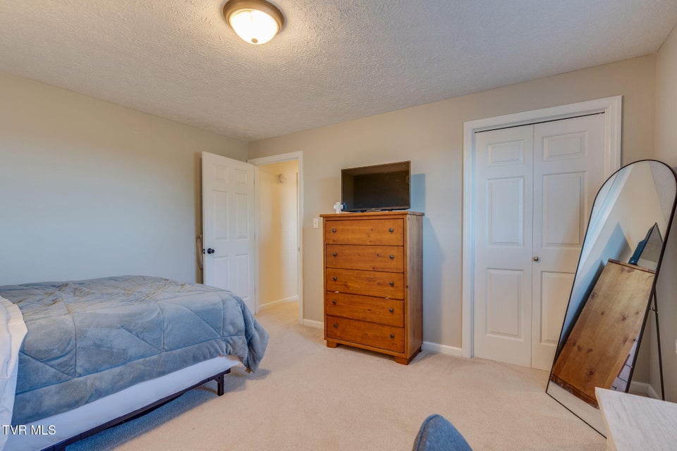 Photo #26: 2316 Colonial View Road