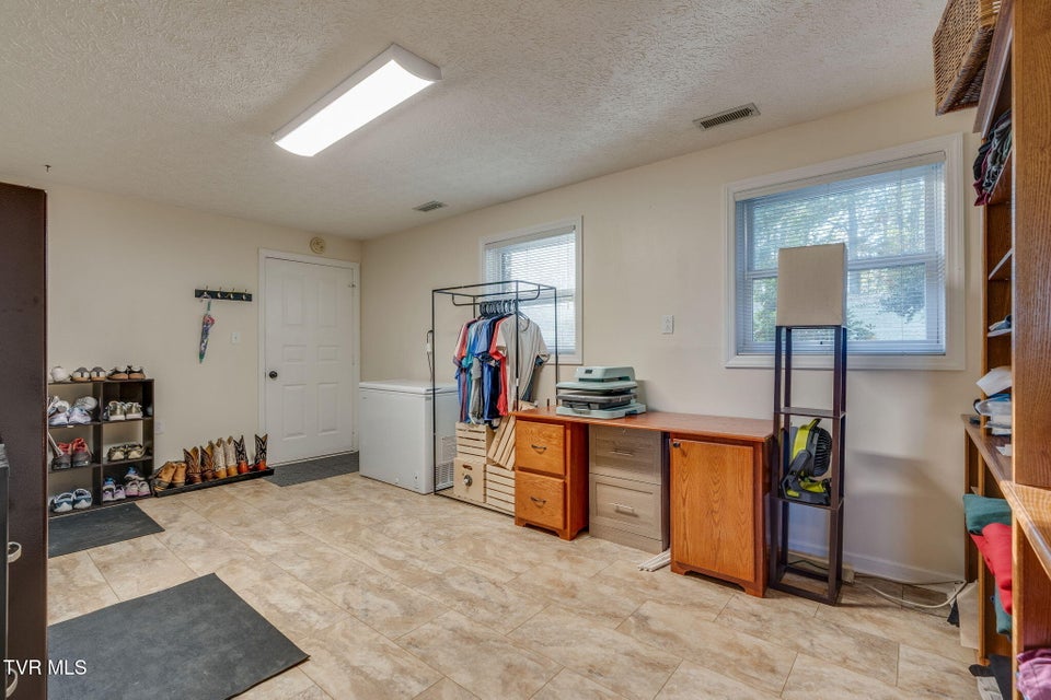 Photo #29: 2316 Colonial View Road