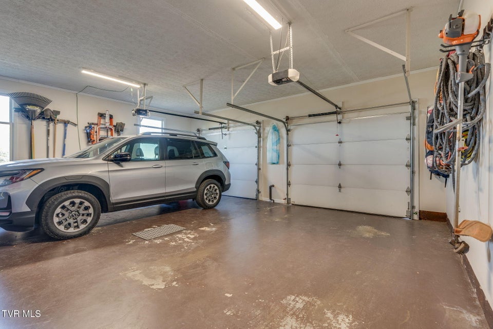 Photo #31: 2316 Colonial View Road